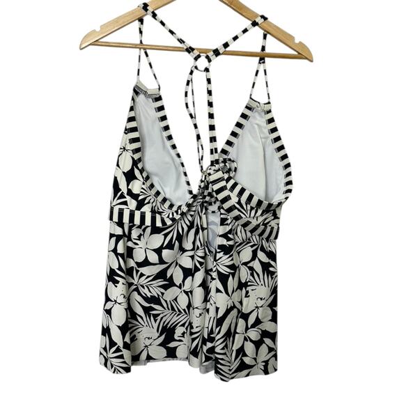 Swimsuits For All Black & White Floral Loop Strap Tankini Top Size 24 New - Picture 4 of 7